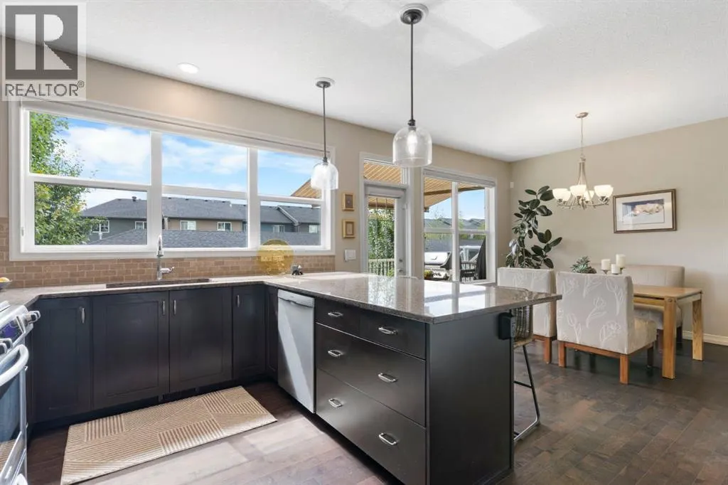33 Sundown Grove