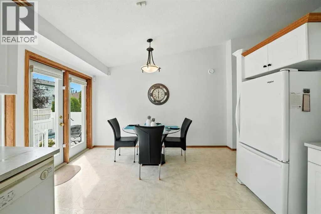 62 Rowell Close