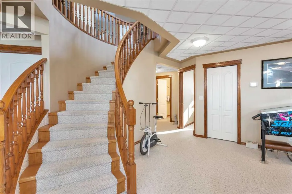 16 Ahlstrom Close