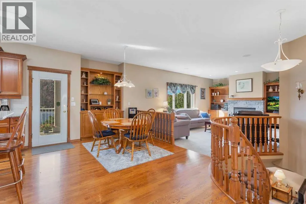 16 Ahlstrom Close