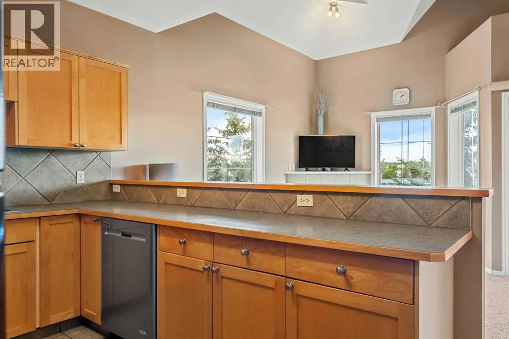 309, 15204 Bannister Road SE