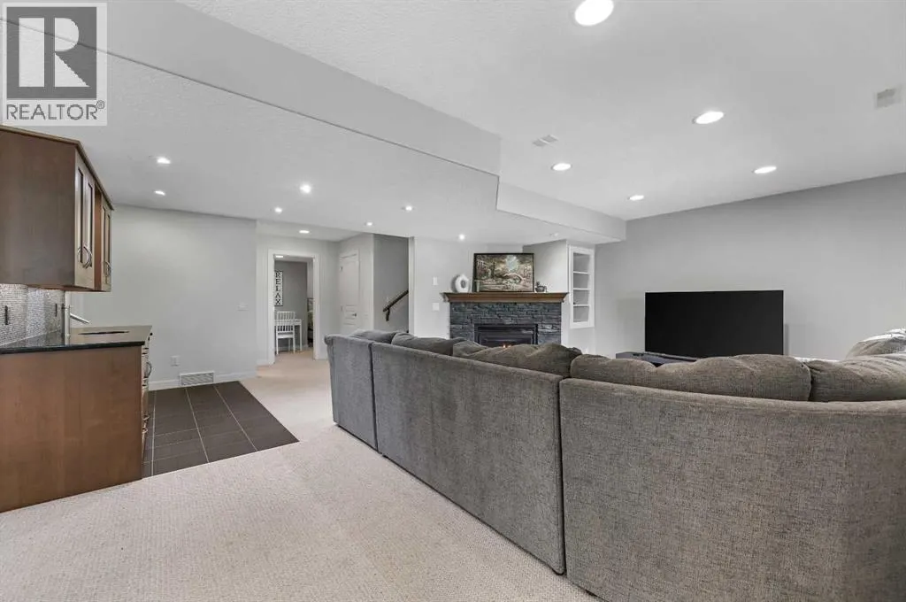 23 Elgin Estates Hill SE