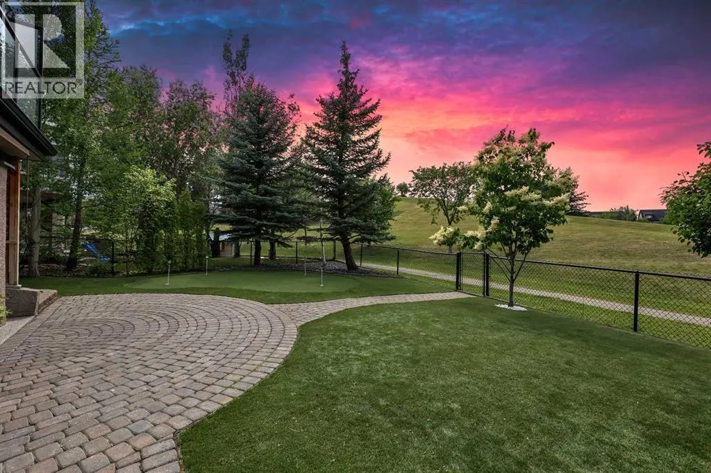 23 Elgin Estates Hill SE