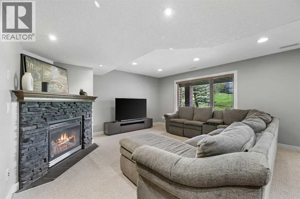 23 Elgin Estates Hill SE