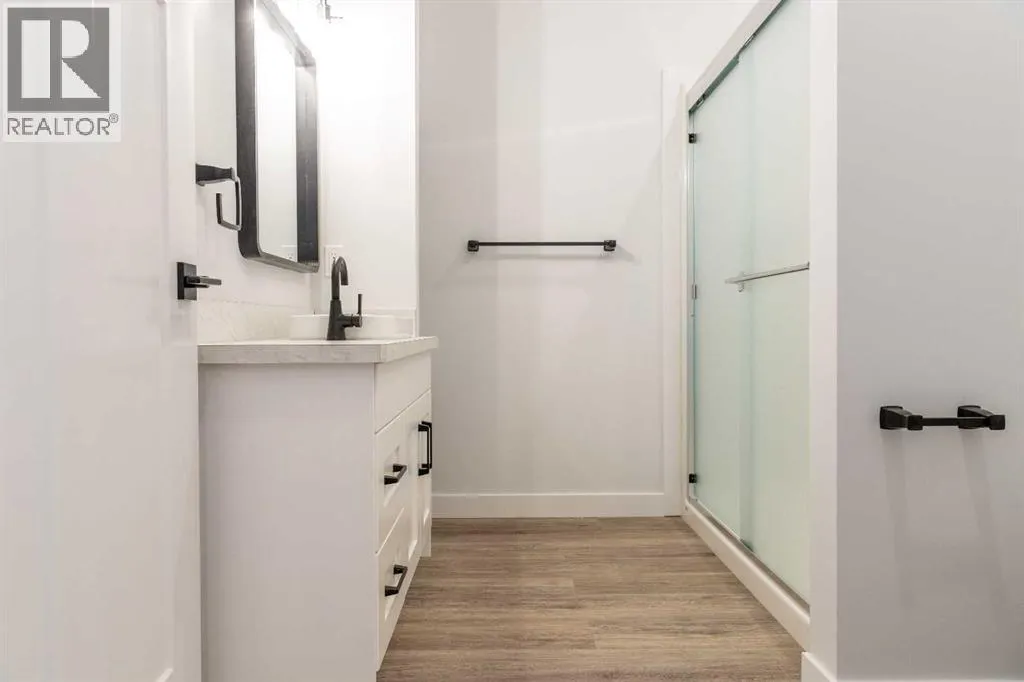 33, 200 Legacy Lane