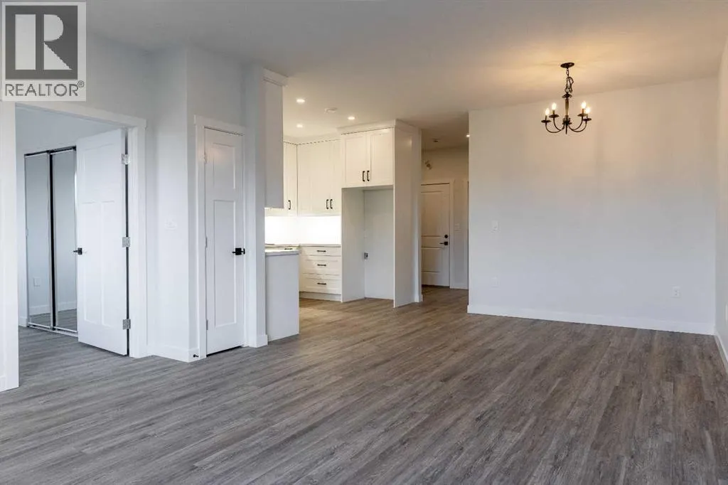 33, 200 Legacy Lane