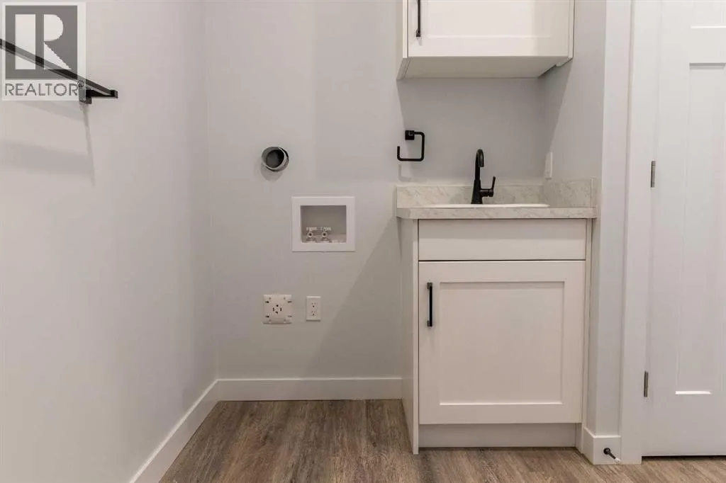 33, 200 Legacy Lane