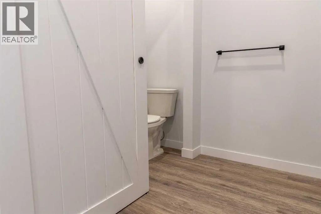 33, 200 Legacy Lane