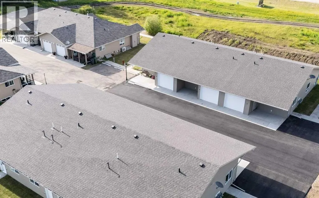 33, 200 Legacy Lane