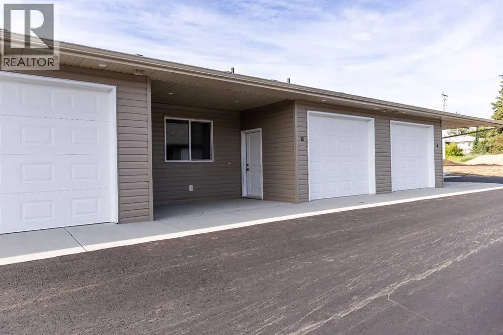 33, 200 Legacy Lane