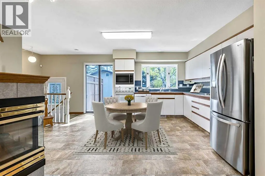 8 Heather Place SW