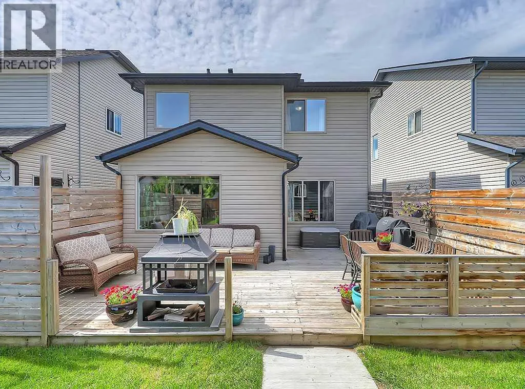 203 Elgin Rise SE