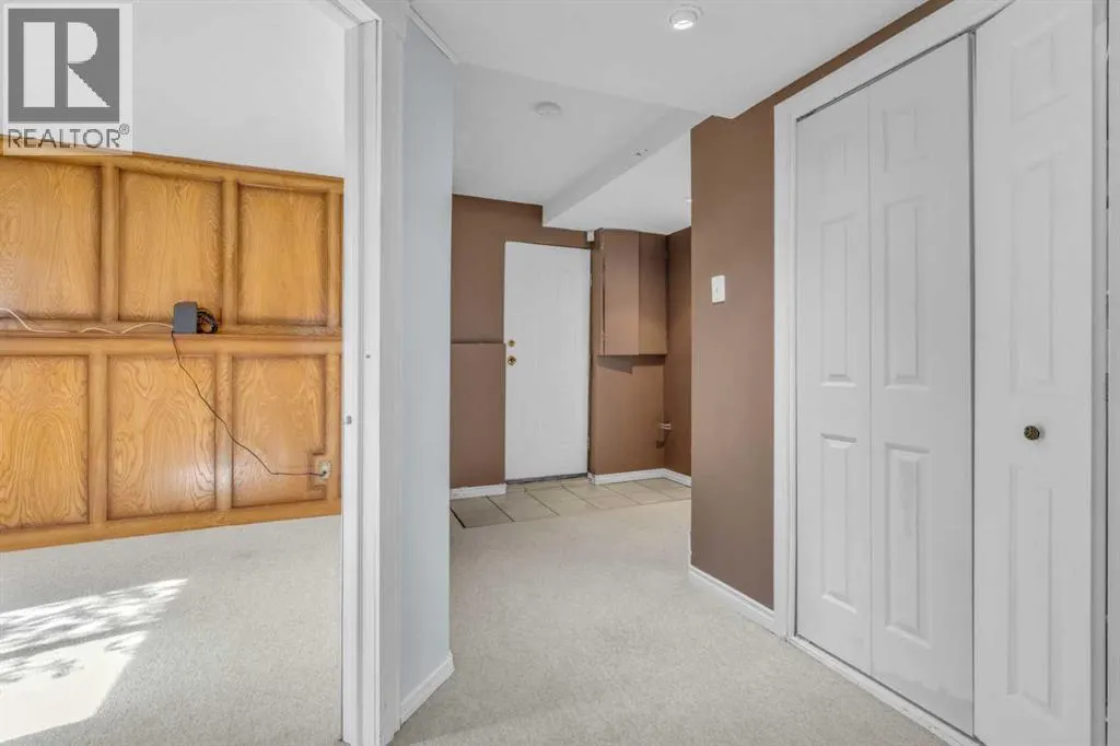 403 Queen Alexandra Way SE
