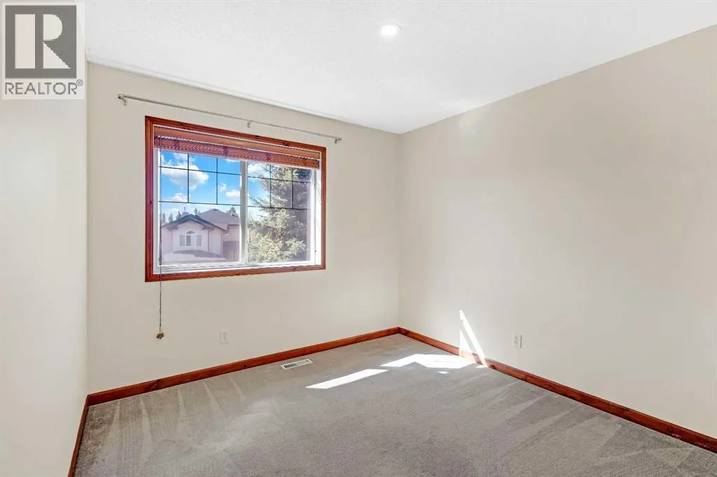 113 Wentworth Close SW