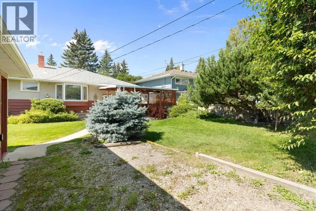 16 Chatham Drive NW