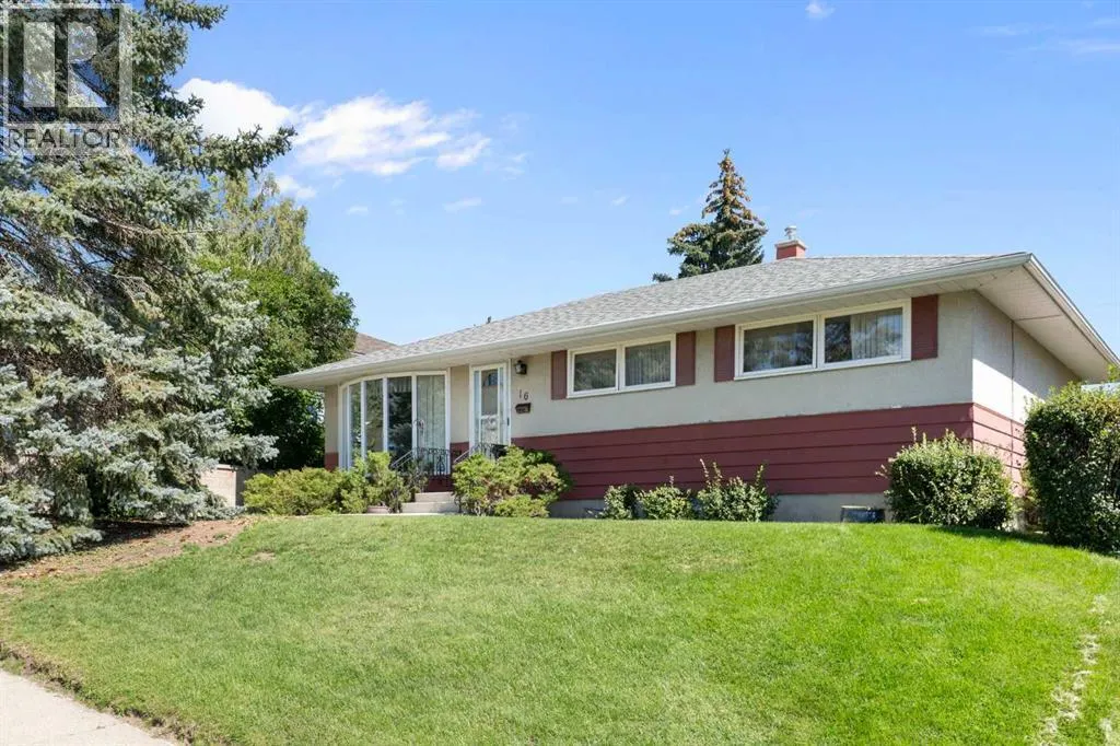 16 Chatham Drive NW