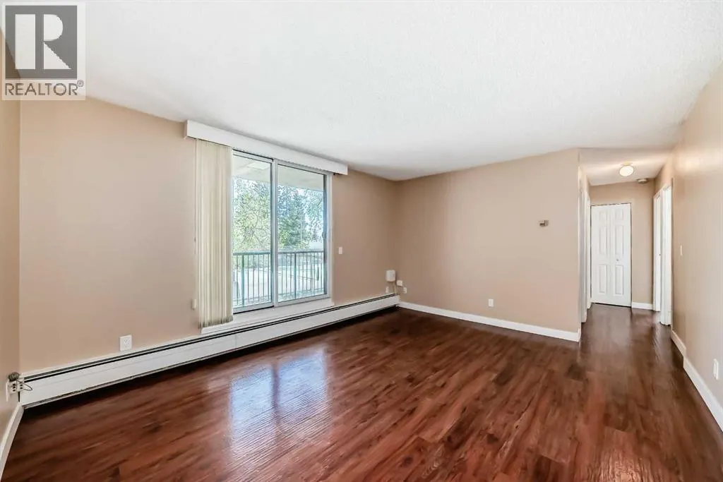 202, 4944 Dalton Drive NW