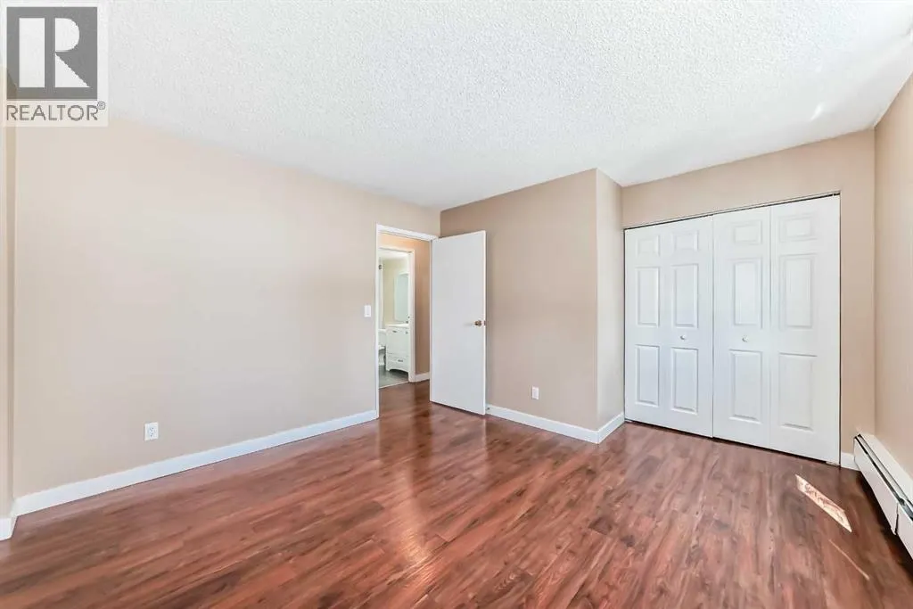 202, 4944 Dalton Drive NW