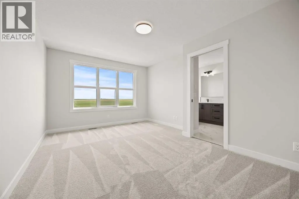 470 Kinniburgh Loop