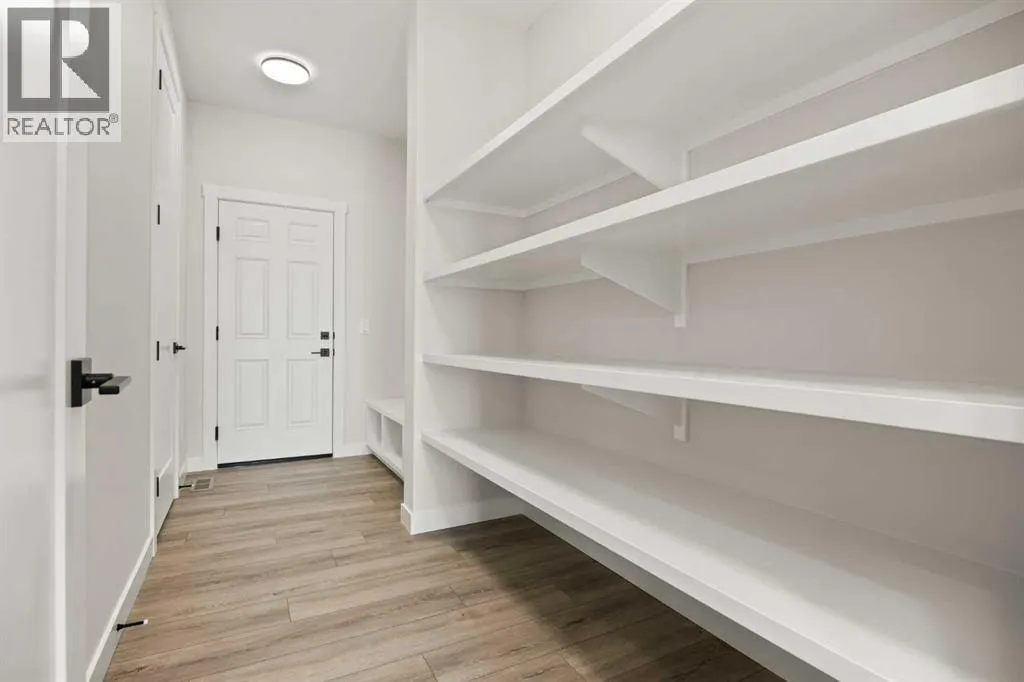 470 Kinniburgh Loop