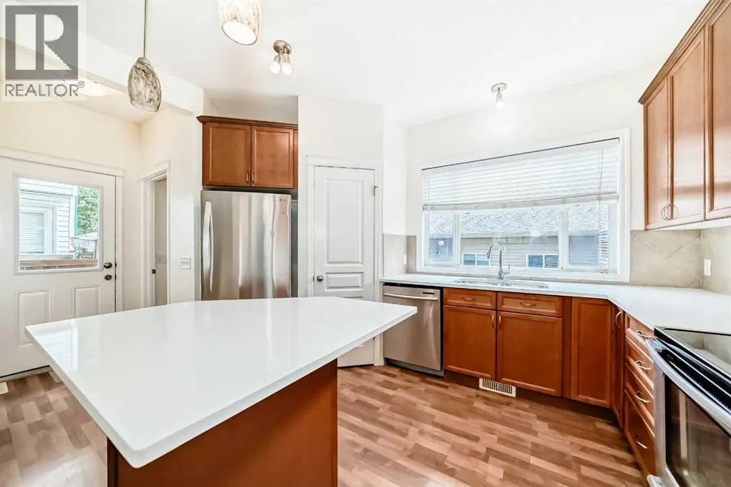 23 Auburn Bay Manor SE
