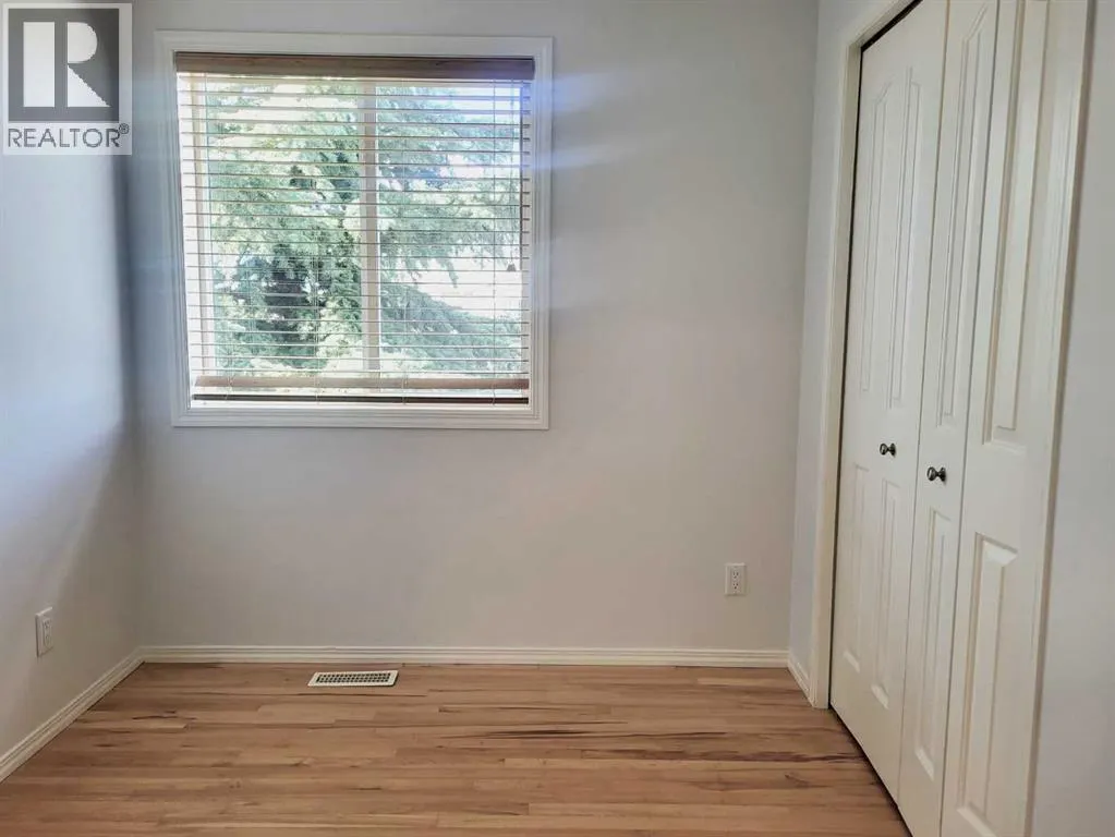 504, 2001 Luxstone Boulevard NW