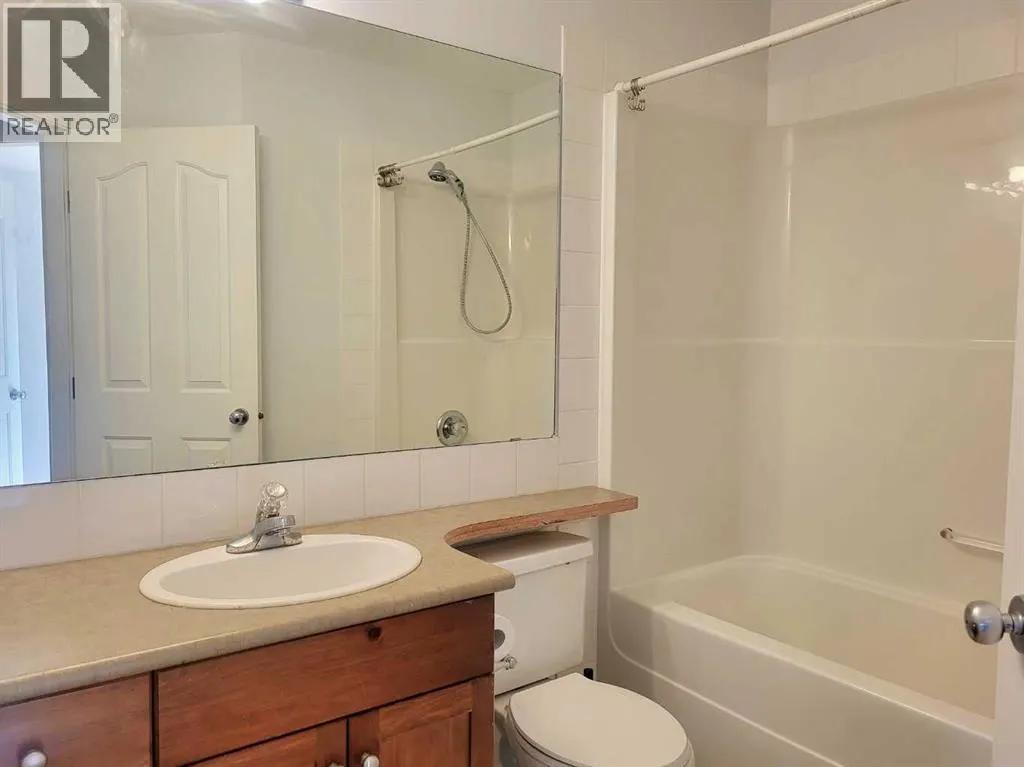 504, 2001 Luxstone Boulevard NW