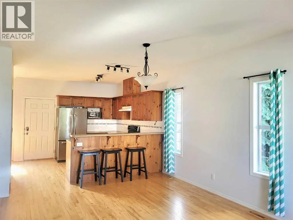 504, 2001 Luxstone Boulevard NW