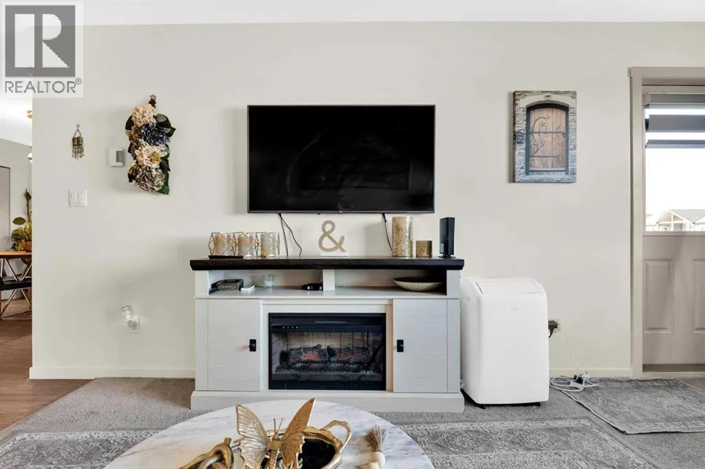 2401, 181 Skyview Ranch Manor NE