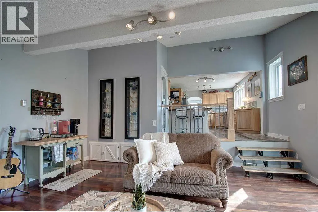 104 Hill Spring Meadows