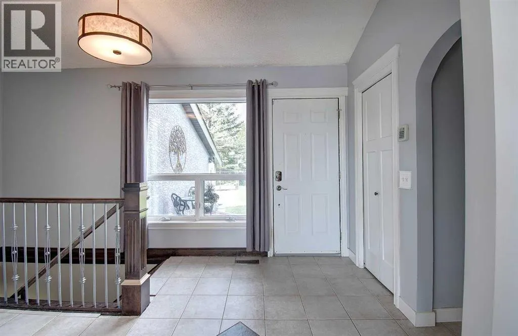 104 Hill Spring Meadows