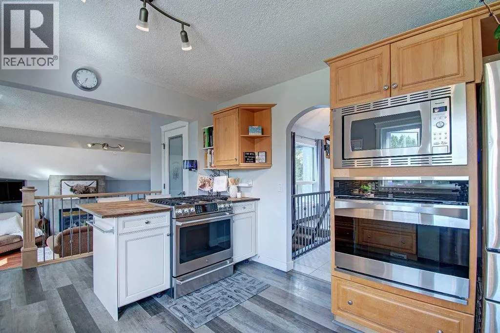 104 Hill Spring Meadows