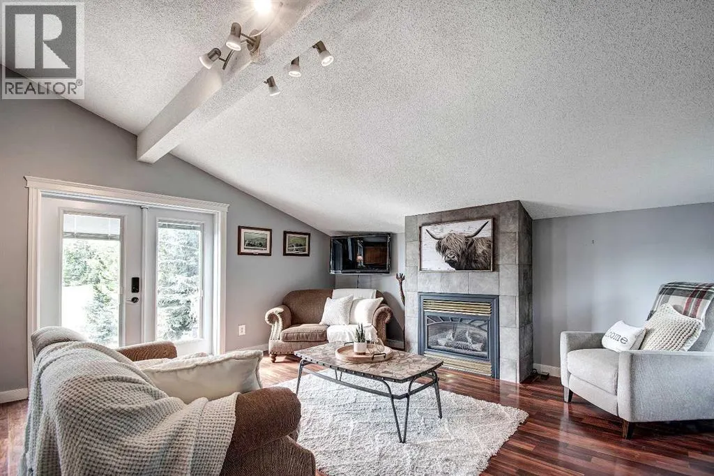 104 Hill Spring Meadows