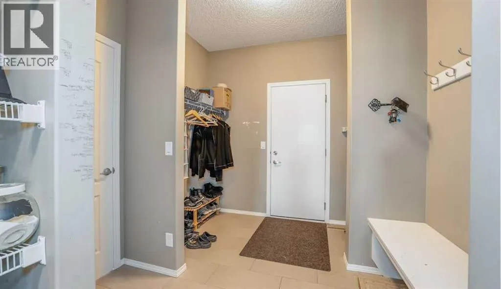 44 Nolancrest Green NW