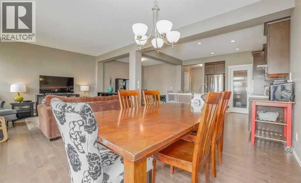 44 Nolancrest Green NW