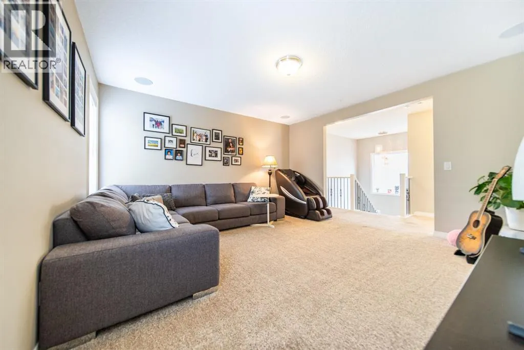 98 Mahogany Passage SE