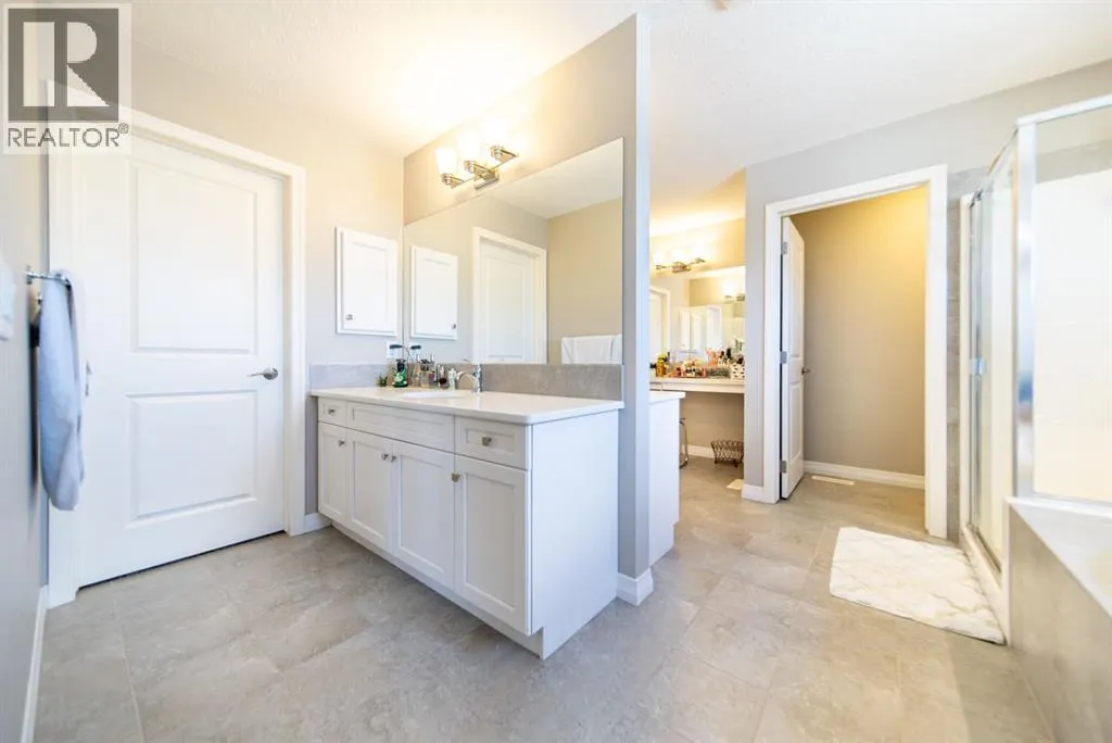 98 Mahogany Passage SE
