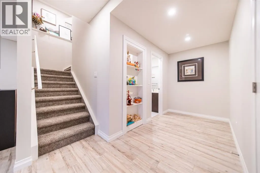 98 Mahogany Passage SE