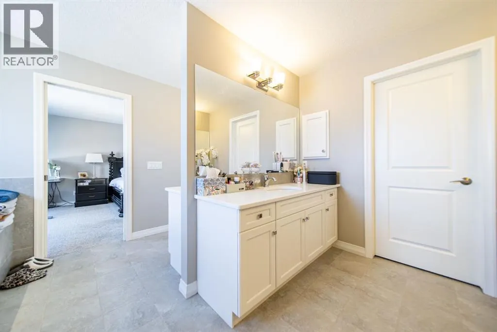 98 Mahogany Passage SE