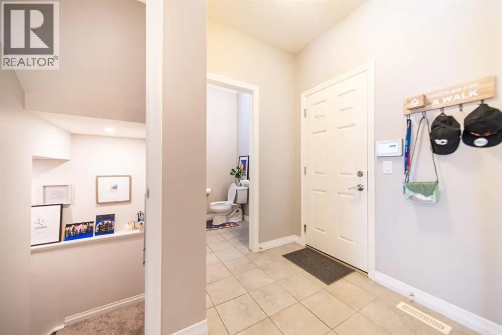 98 Mahogany Passage SE