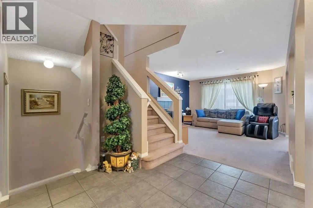 15 Saddletree Drive NE