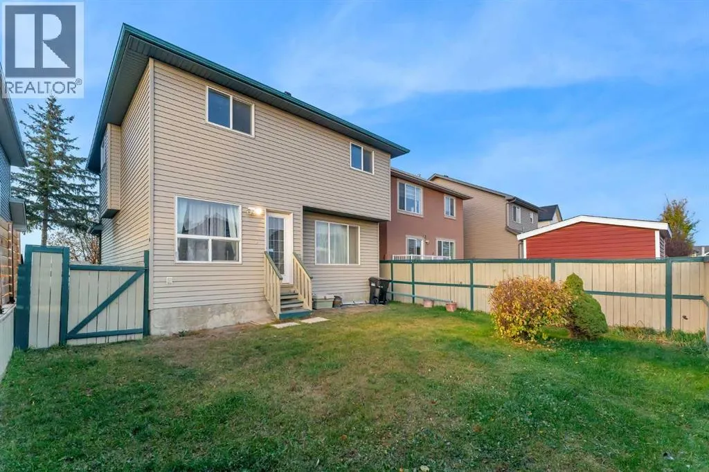15 Saddletree Drive NE