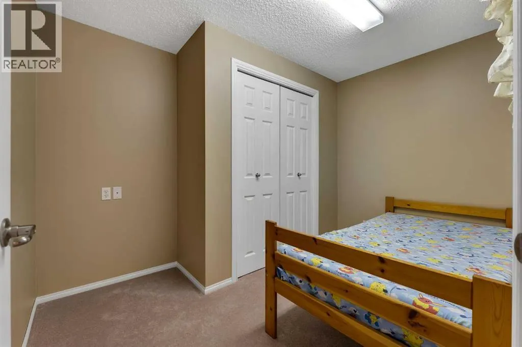 15 Saddletree Drive NE