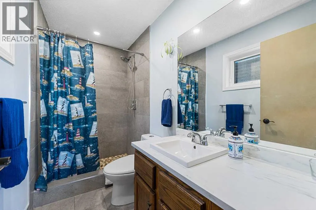 51 Bearberry Bay NW