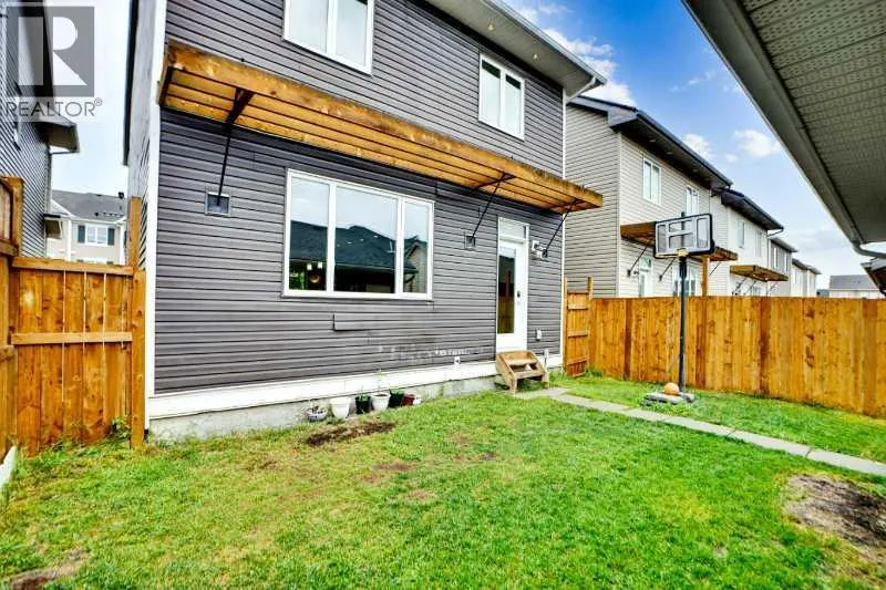 21 Cityscape Avenue NE