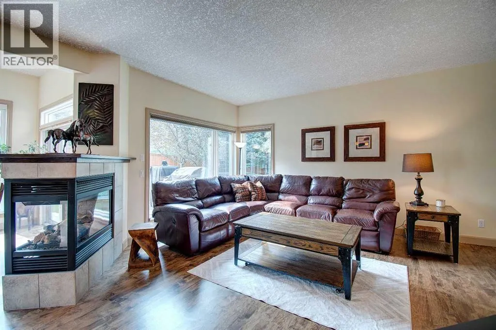 11 Sienna Ridge Bay SW