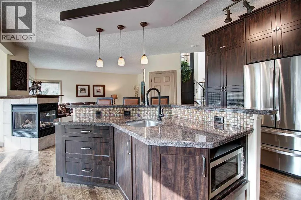 11 Sienna Ridge Bay SW