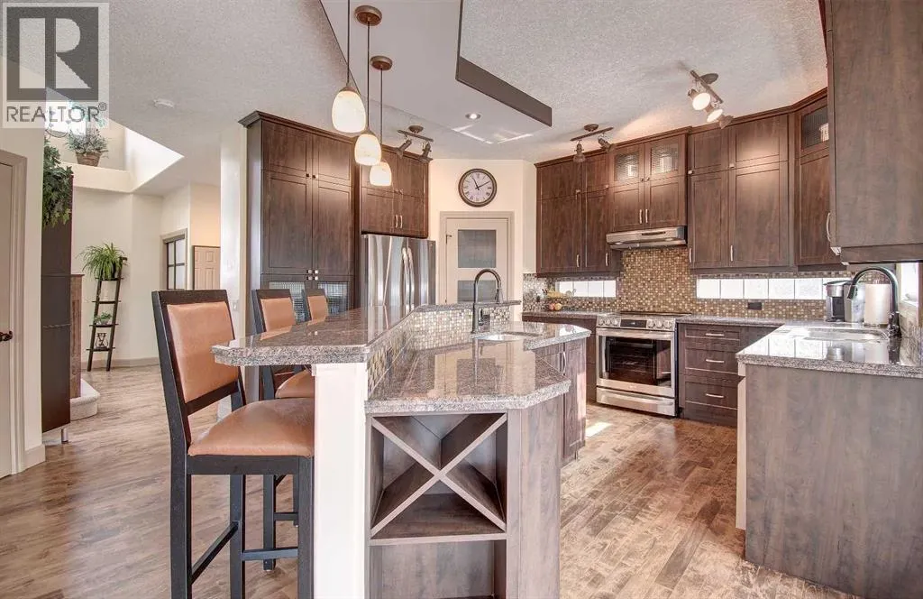 11 Sienna Ridge Bay SW