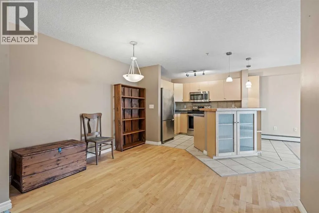 1303, 17 Country Village Bay NE