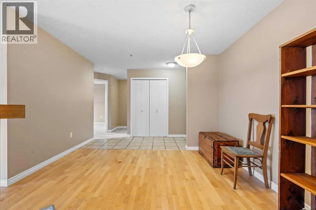 1303, 17 Country Village Bay NE